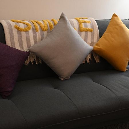 Spacious 4 Bed Home Near Nec, Jlr & Airport Parking For 3 Cars Ideal For Contractors! Солихъл Екстериор снимка